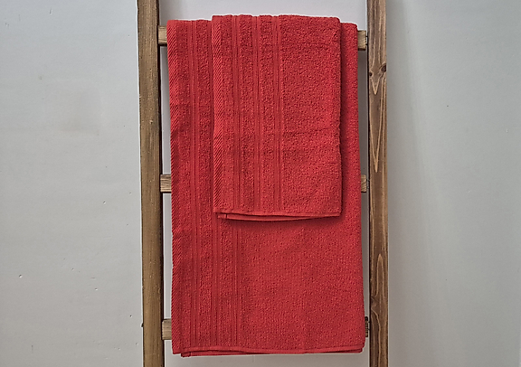 Kırmızı Banyo Havlu Seti (70x140 cm banyo havlusu 50x90 cm baş havlusu)