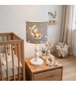 Minibabyrooms Ayda Uyuyan Ayıcık Desenli Ahşap Oyma Ayak Abajur