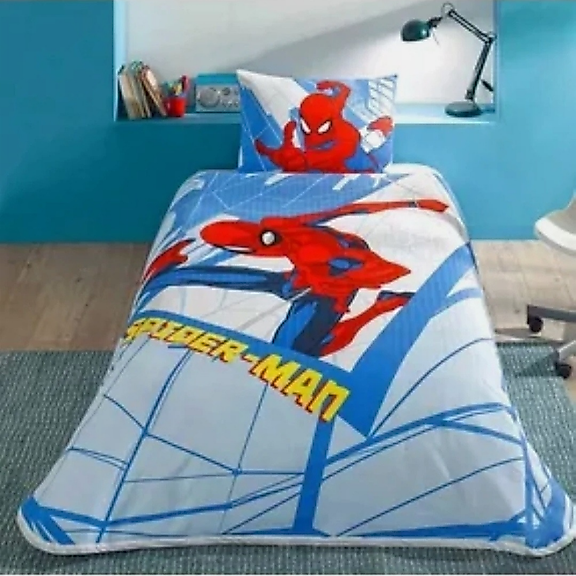 Taç Lisanslı Spiderman Gate Tek Kişilik Pamuk Pike Takımı