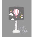 Minibabyrooms Pembe Uçan Balon Desenli Ahşap Oyma Ayak Abajur