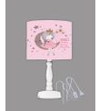 Minibabyrooms Ayda Oturan Kız Pembe Zemin Desenli Ahşap Oyma Ayak Abajur