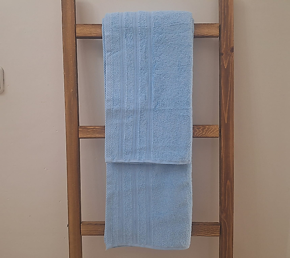 Açık Mavi Banyo Havlu Seti (70x140 cm banyo havlusu 50x90 cm baş havlusu)