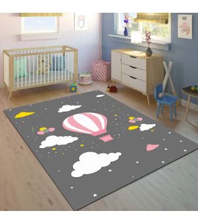 Minibabyrooms Pembe Uçan Balon Desenli 8 mm Kalınlıkta Çocuk Odası Halısı