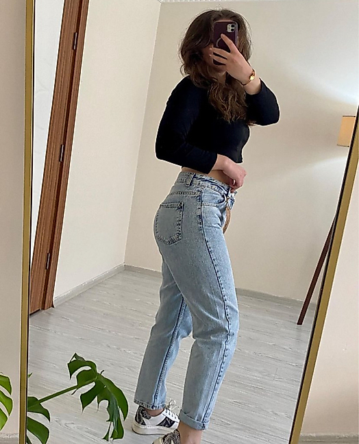 Yüksek Bel Buz Mavi Mom Jeans